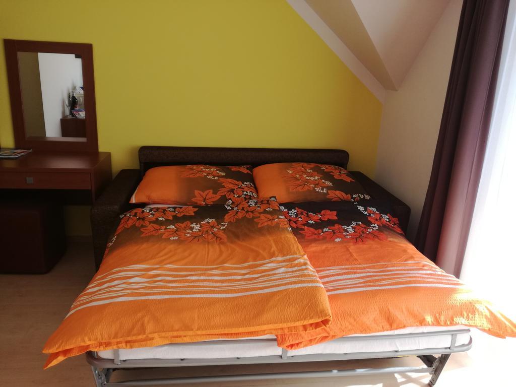 Luxury Apartment Besenova Luaran gambar
